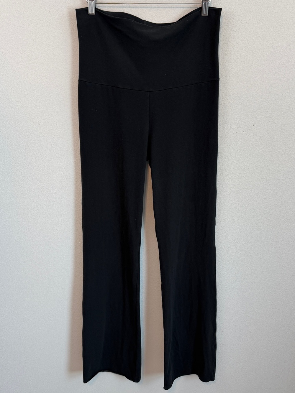 SKIMS Stretch Cotton Jersey Foldover Pants - Picture 2 of 9